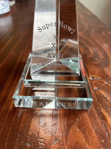 Oakland Raider Super Bowl Champions 8” Glass Crystal Etched Trophy Clear Replica 3